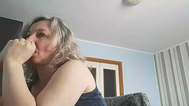 EdithManning online show from 02/16/26, 07:48