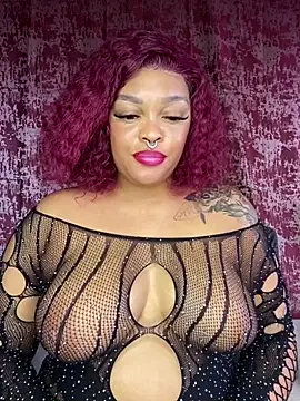 Snapshot of Naughty-Mel chatting on 02/06/25, 10:48 Naughty-Mel online show from 02/06/25, 10:48