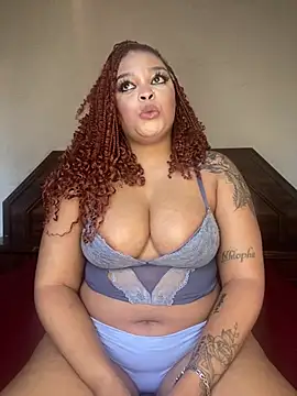 Snapshot of Naughty-Mel chatting on 03/10/25, 06:05 Naughty-Mel online show from 03/10/25, 06:05