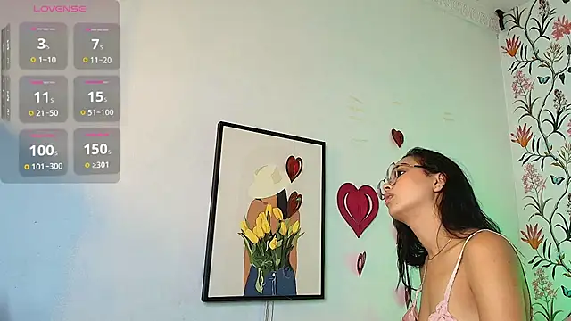 lucia brown online show from 02/15/25, 02:44