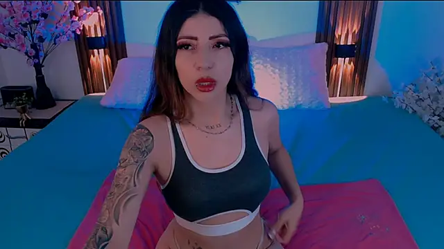 AmyHE online show from 09/26/25, 09:24