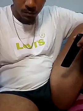 Snapshot of gugao666 chatting on 12/05/24, 09:17 gugao666 online show from 12/05/24, 09:17