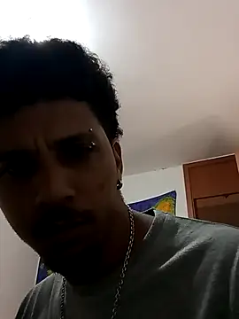 Snapshot of gugao666 chatting on 12/22/24, 11:20 gugao666 online show from 12/22/24, 11:20