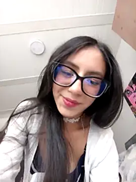 MissAfroditha online show from 12/21/25, 09:11