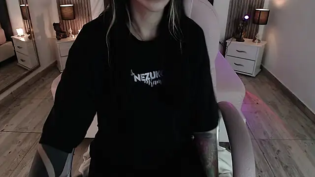 Sam mansson66 online show from 02/11/25, 12:16