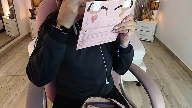 Sam mansson66 online show from 02/18/25, 12:17