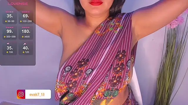 Snapshot of shara_queen1 chatting on 02/03/25, 12:36 shara queen1 online show from 02/03/25, 12:36