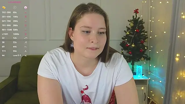 sophie  lee online show from 12/21/24, 07:16