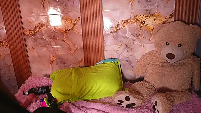 zoey-fox online show from 01/06/26, 11:07