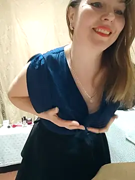 VselenaSun402 online show from 04/13/26, 11:27