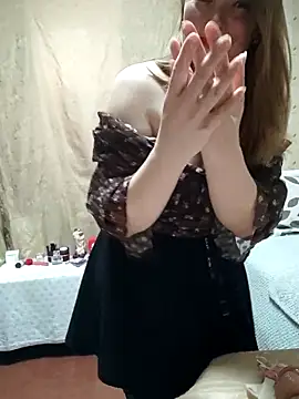 VselenaSun402 online show from 04/15/26, 12:01