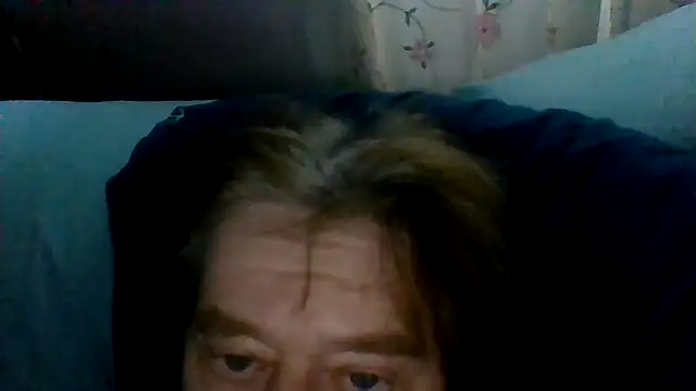 Snapshot of frankie7inch chatting on 06/01/26, 10:06 frankie7inch online show from 06/01/26, 10:06