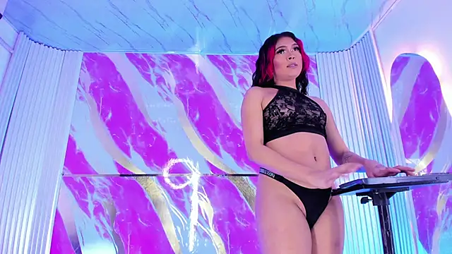 Snapshot of The_Babylon_of_girls chatting on 11/23/25, 10:20 The Babylon of girls online show from 11/23/25, 10:20