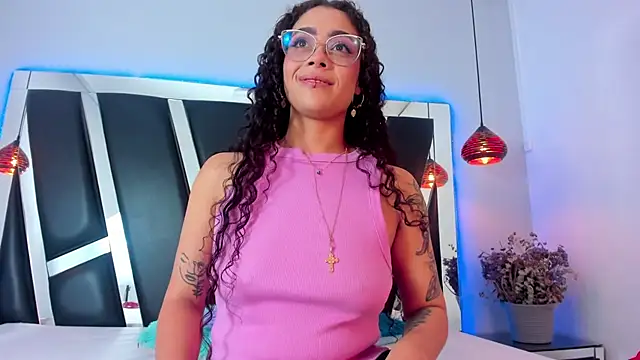 antonelllepiercee online show from 03/16/25, 11:38