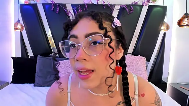 antonelllepiercee online show from 02/03/26, 11:26