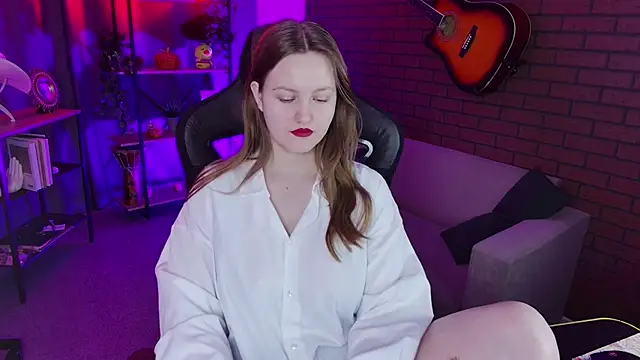 KellyPoter online show from 11/26/25, 09:10