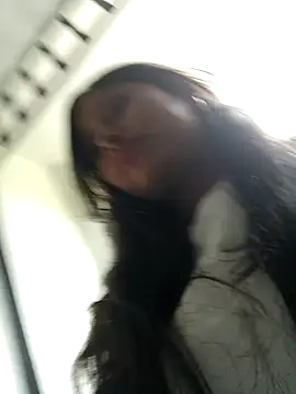 Snapshot of Karol-kamila19 chatting on 12/22/24, 07:21 Karol-kamila19 online show from 12/22/24, 07:21