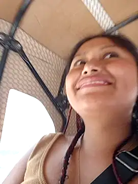 Snapshot of Karol-kamila19 chatting on 01/15/25, 04:43 Karol-kamila19 online show from 01/15/25, 04:43