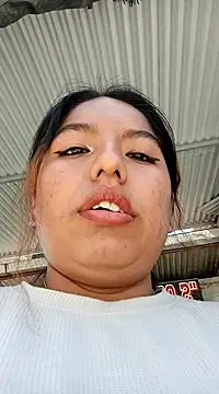 Snapshot of Karol-kamila19 chatting on 01/18/25, 09:55 Karol-kamila19 online show from 01/18/25, 09:55