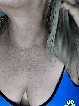 Kasandra Ho online show from 03/15/25, 12:47