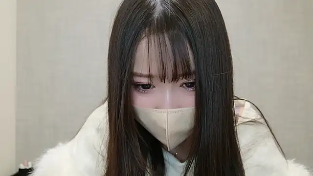 Snapshot of -SHIZUKU- chatting on 12/16/24, 12:38 -SHIZUKU- online show from 12/16/24, 12:38