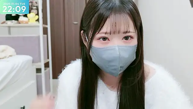 Snapshot of -SHIZUKU- chatting on 11/04/25, 01:10 -SHIZUKU- online show from 11/04/25, 01:10