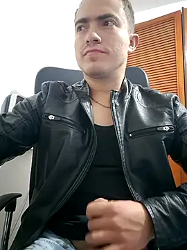 dragon1006 online show from 04/23/26, 06:14