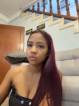 Snapshot of LucyLeah chatting on 06/04/26, 03:45 LucyLeah online show from 06/04/26, 03:45