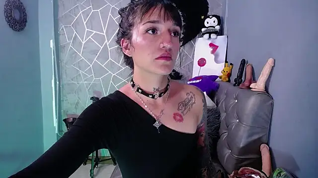 amelierouss online show from 09/12/25, 01:28