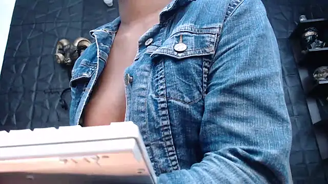 Hanna Fox 69 online show from 12/20/24, 11:43