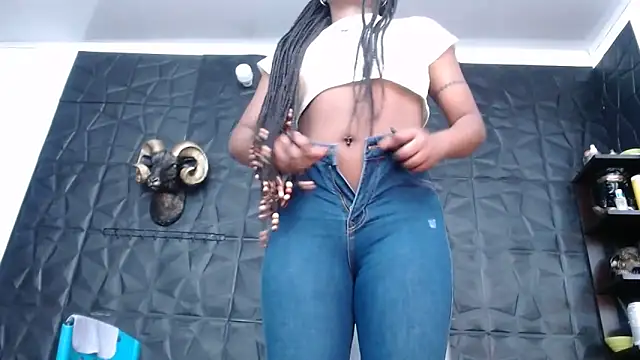 Hanna Fox 69 online show from 09/24/25, 04:49