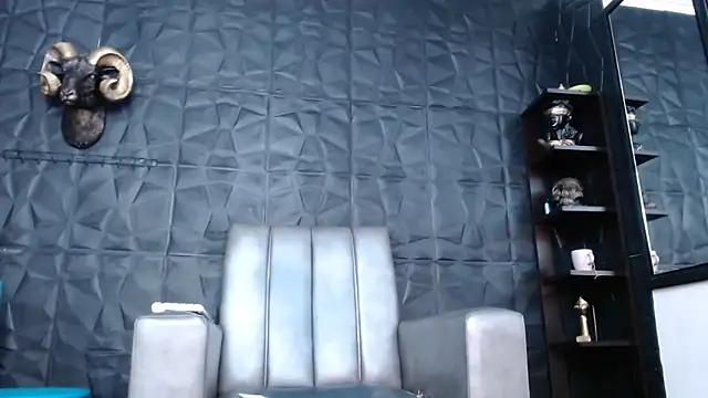 Hanna Fox 69 online show from 10/03/25, 11:07