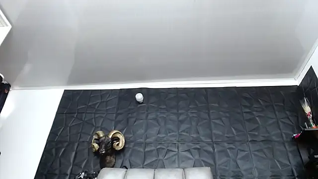 Hanna Fox 69 online show from 04/24/26, 12:29