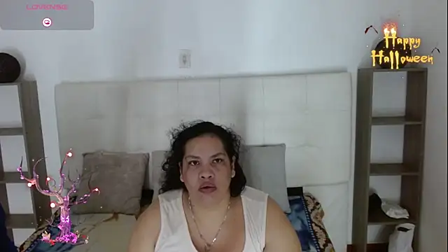 Snapshot of Candy_and_Jh0n chatting on 10/29/25, 03:20 Candy and Jh0n online show from 10/29/25, 03:20