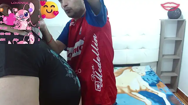 Snapshot of Candy_and_Jh0n chatting on 11/05/25, 04:01 Candy and Jh0n online show from 11/05/25, 04:01