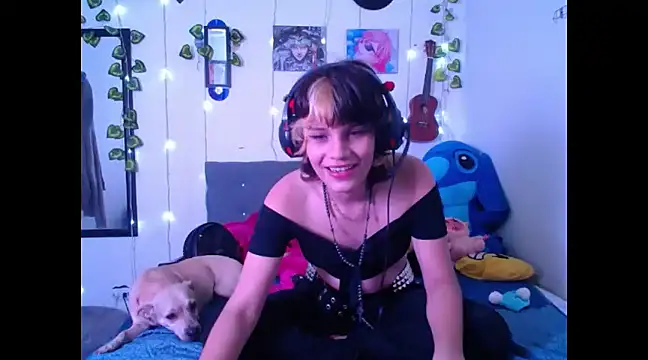 Caitlynwheler online show from 01/22/25, 08:59