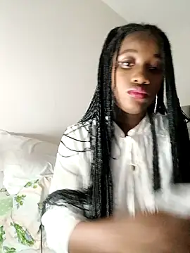 Snapshot of kharoll chatting on 12/15/24, 10:26 kharoll online show from 12/15/24, 10:26