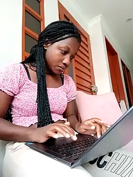 Snapshot of kharoll chatting on 02/06/25, 12:37 kharoll online show from 02/06/25, 12:37