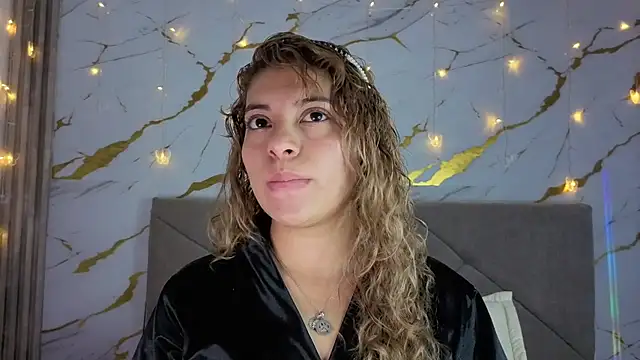 agatha 97  online show from 09/19/25, 03:41