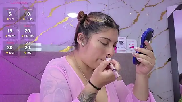 agatha 97  online show from 04/23/26, 04:09