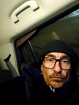 Pumpndeep online show from 11/28/25, 10:29