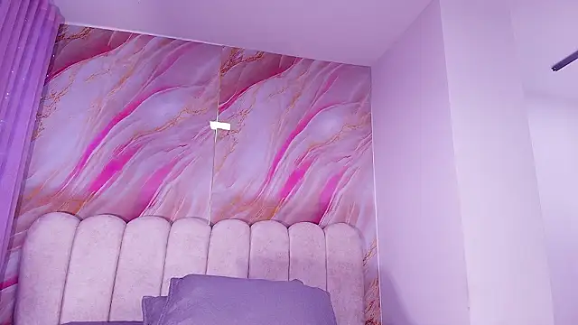 mia stanfort online show from 02/14/26, 07:10