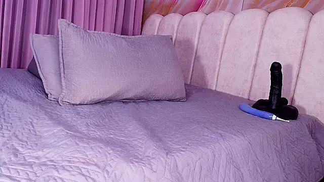 mia stanfort online show from 02/26/26, 07:13