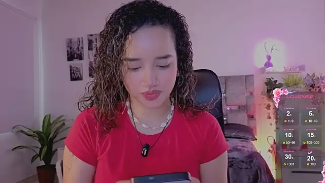 emilyrouxe online show from 07/21/26, 03:47