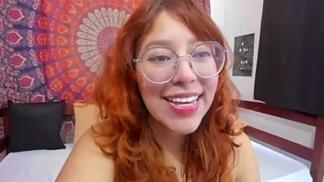  Moon Johnson online show from 12/21/25, 09:11