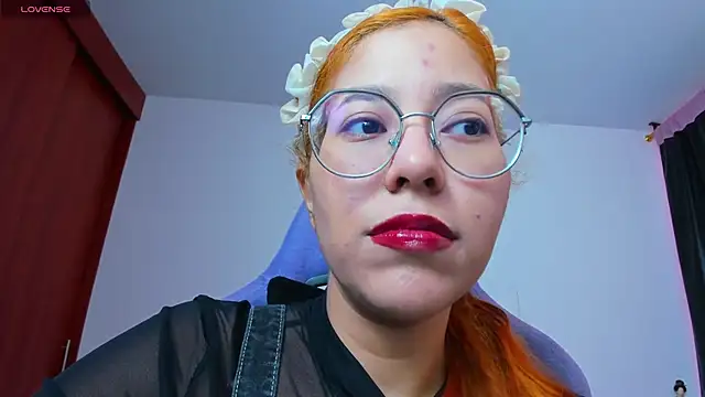 Snapshot of _Moon_Johnson chatting on 02/15/26, 11:01 Moon Johnson online show from 02/15/26, 11:01