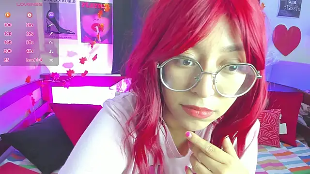  Moon Johnson online show from 04/26/26, 07:28