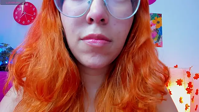  Moon Johnson online show from 04/30/26, 01:17