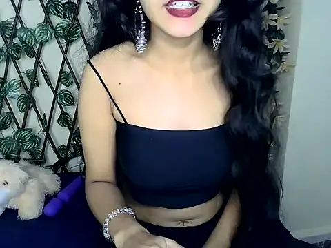 SUZY FROMUS online show from 01/18/25, 02:36