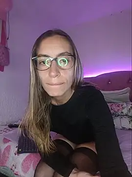 Melinaa-sex online show from 06/08/26, 01:20